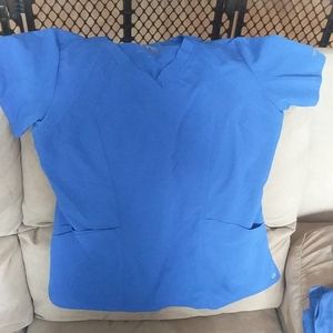 Barco one scrub pants size large/ top medium